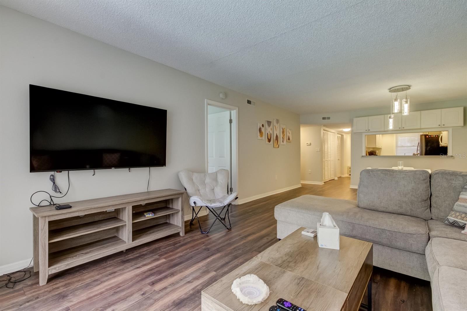 Image 22 of 71 For 90 Highland Avenue 112