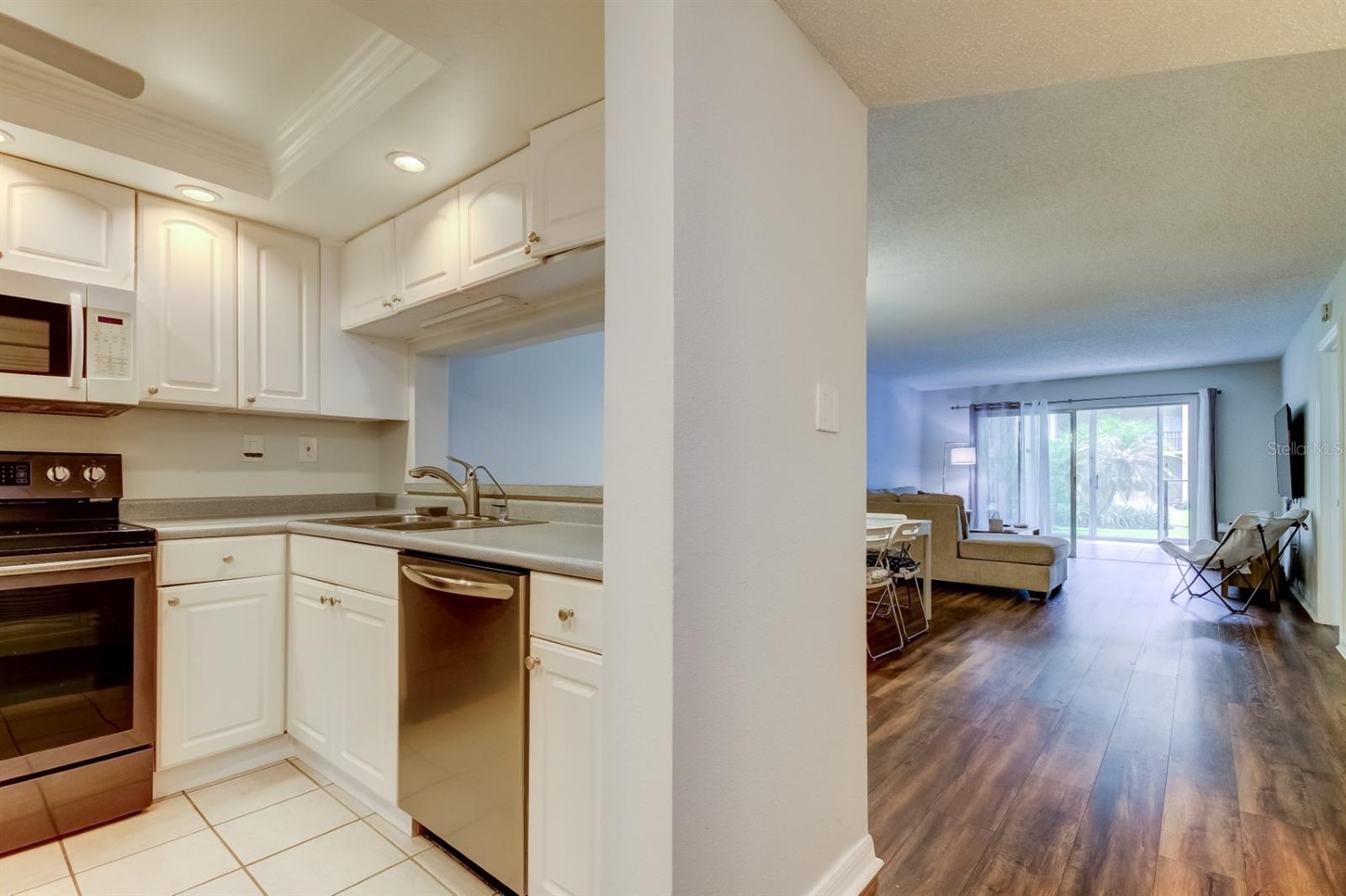 Image 4 of 71 For 90 Highland Avenue 112