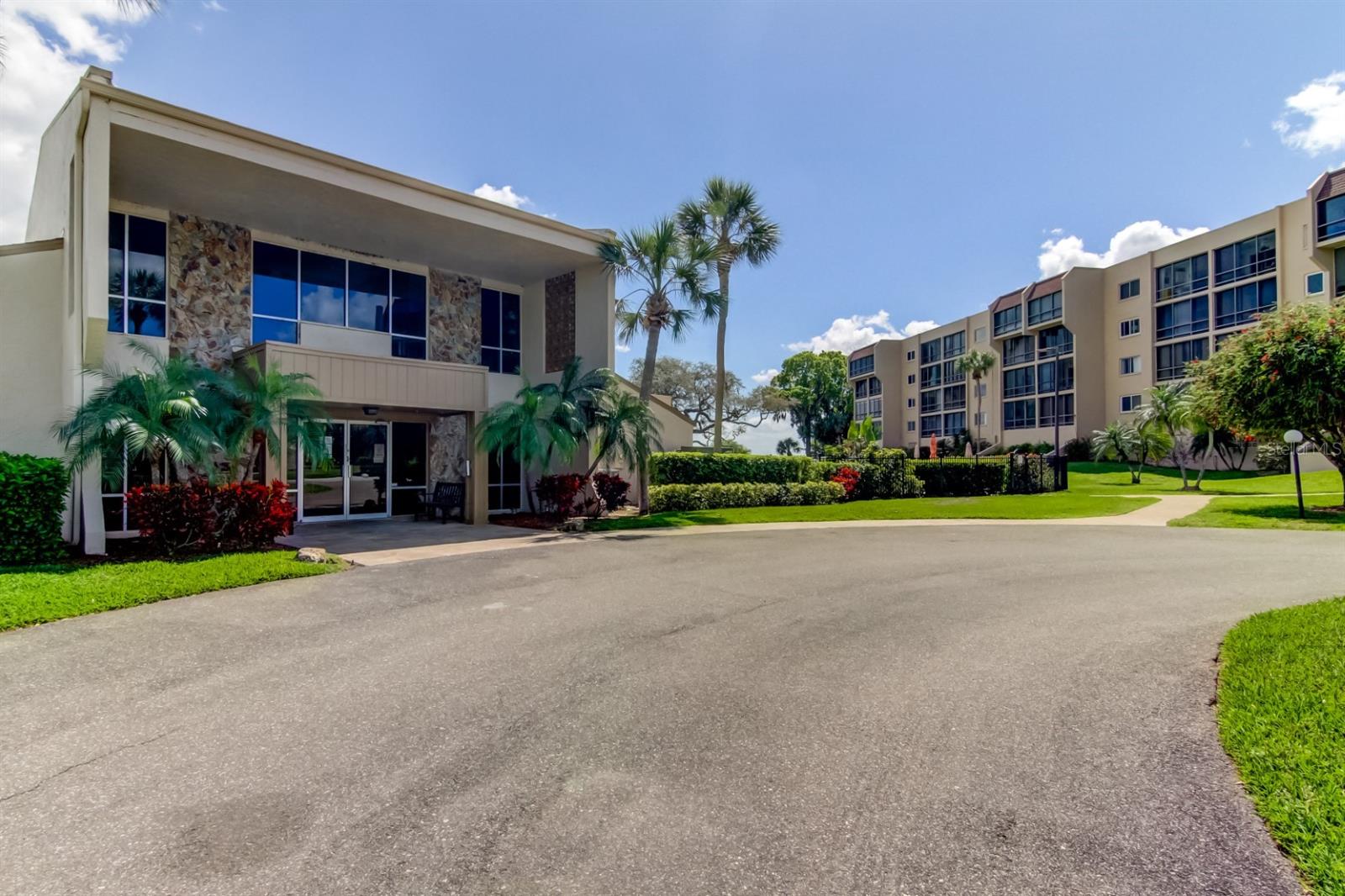 Image 51 of 71 For 90 Highland Avenue 112