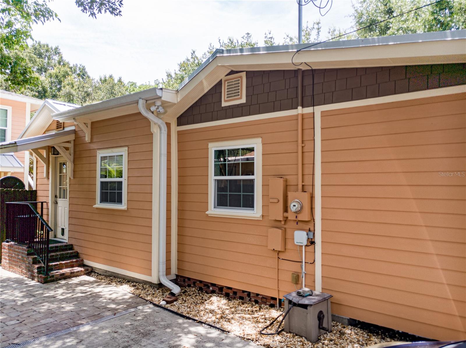 Image 14 of 43 For 515 Wilkie Street