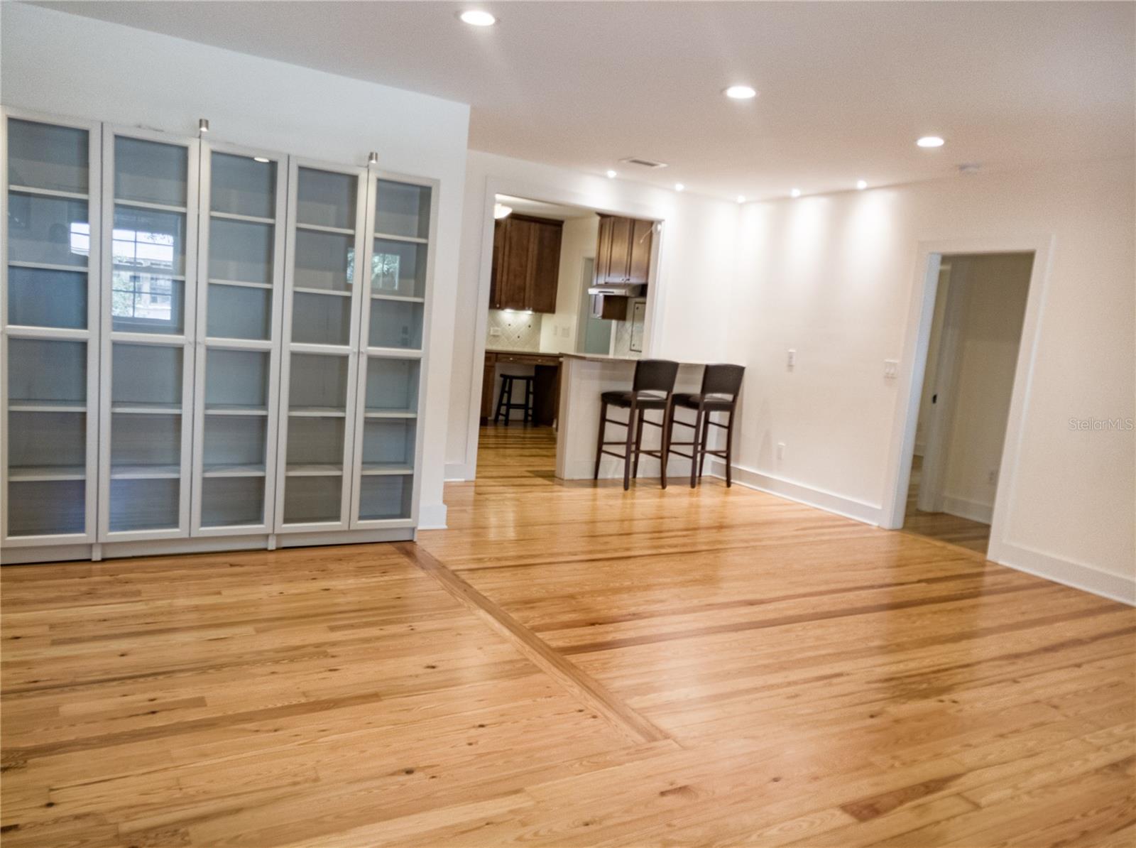 Image 23 of 43 For 515 Wilkie Street