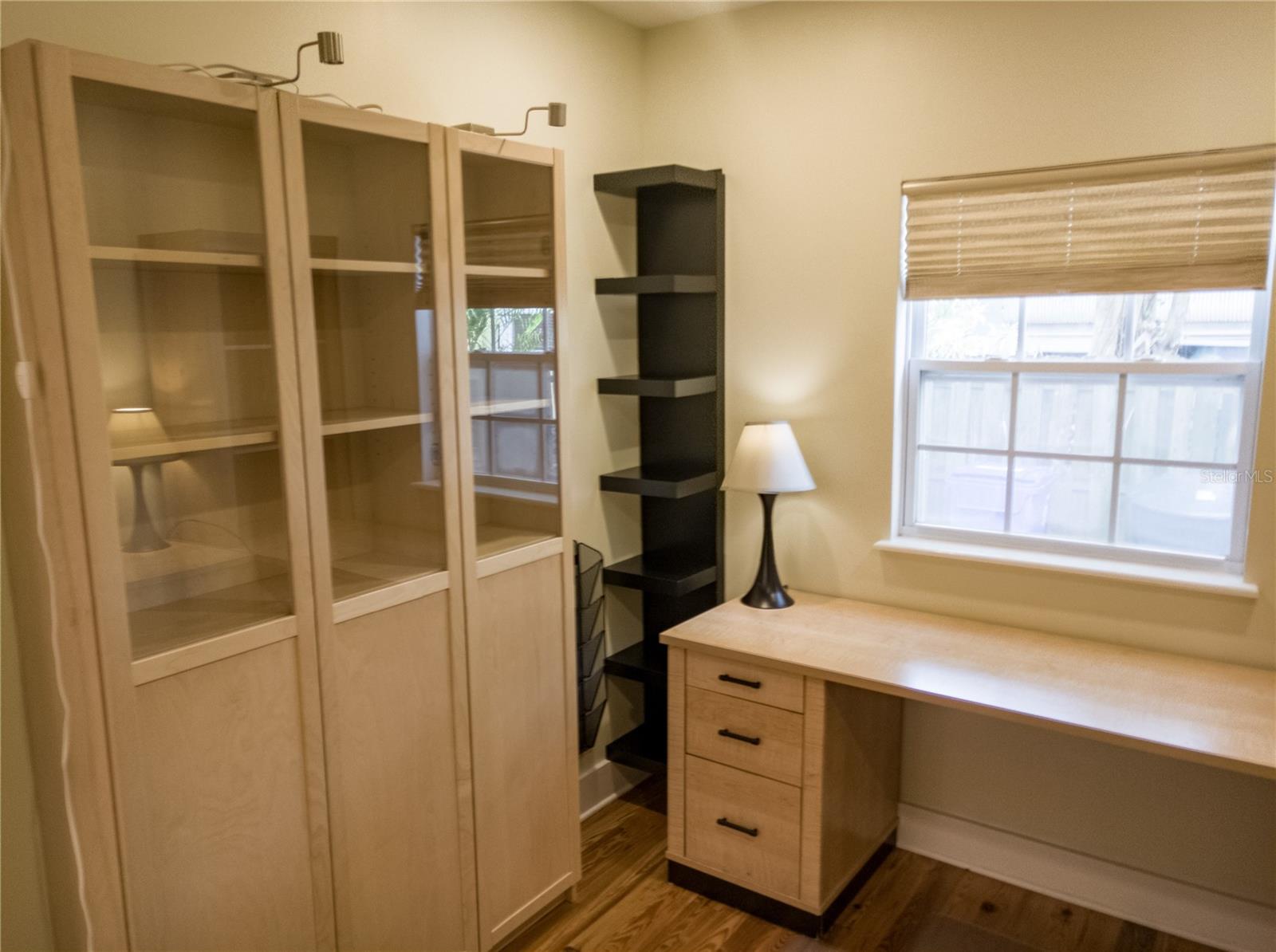 Image 25 of 43 For 515 Wilkie Street