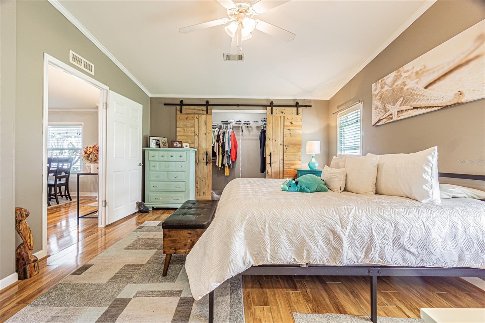 Image 13 of 33 For 37513 Campo Avenue