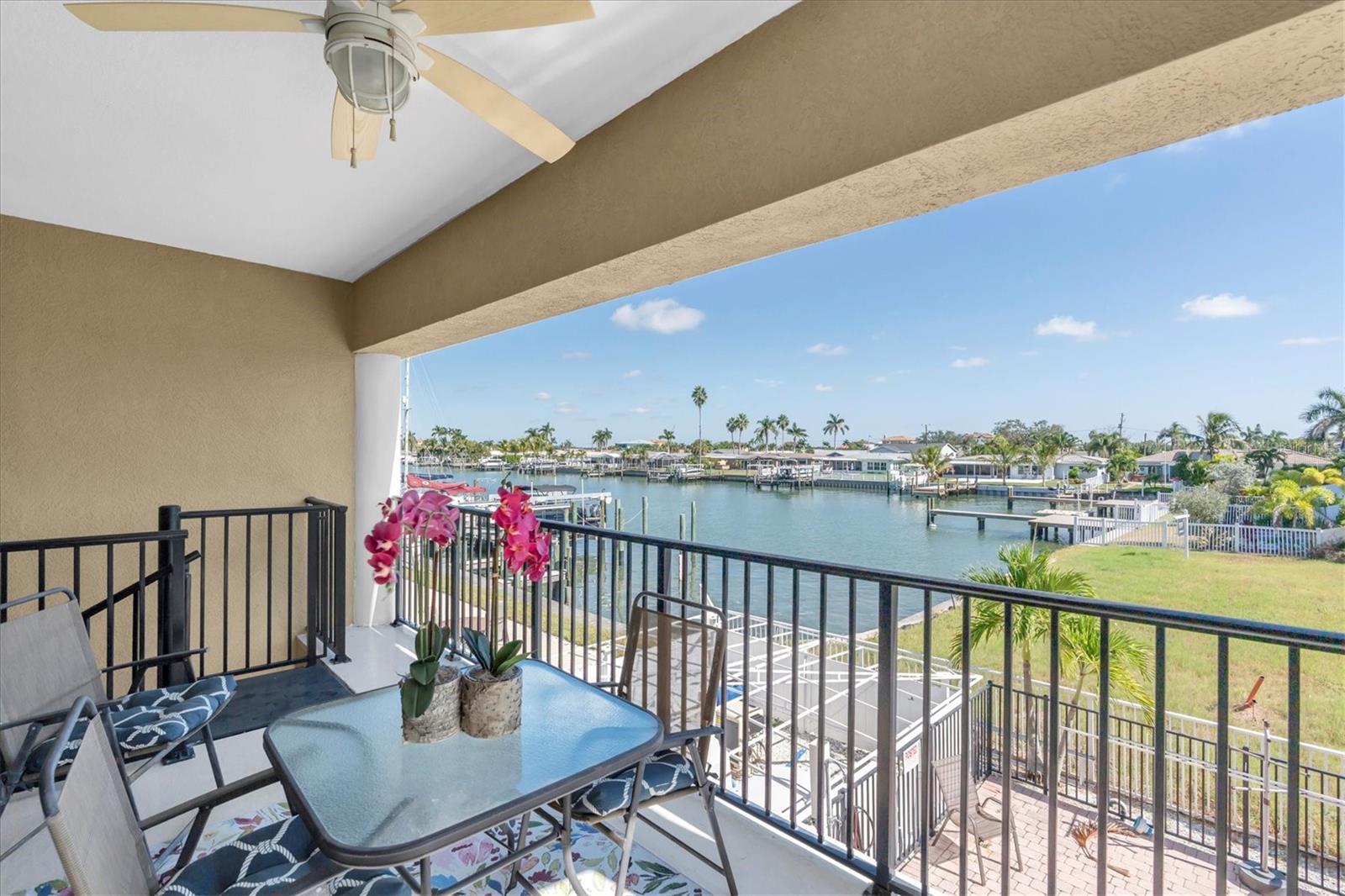 Details for 300 Capri Boulevard 6, TREASURE ISLAND, FL 33706