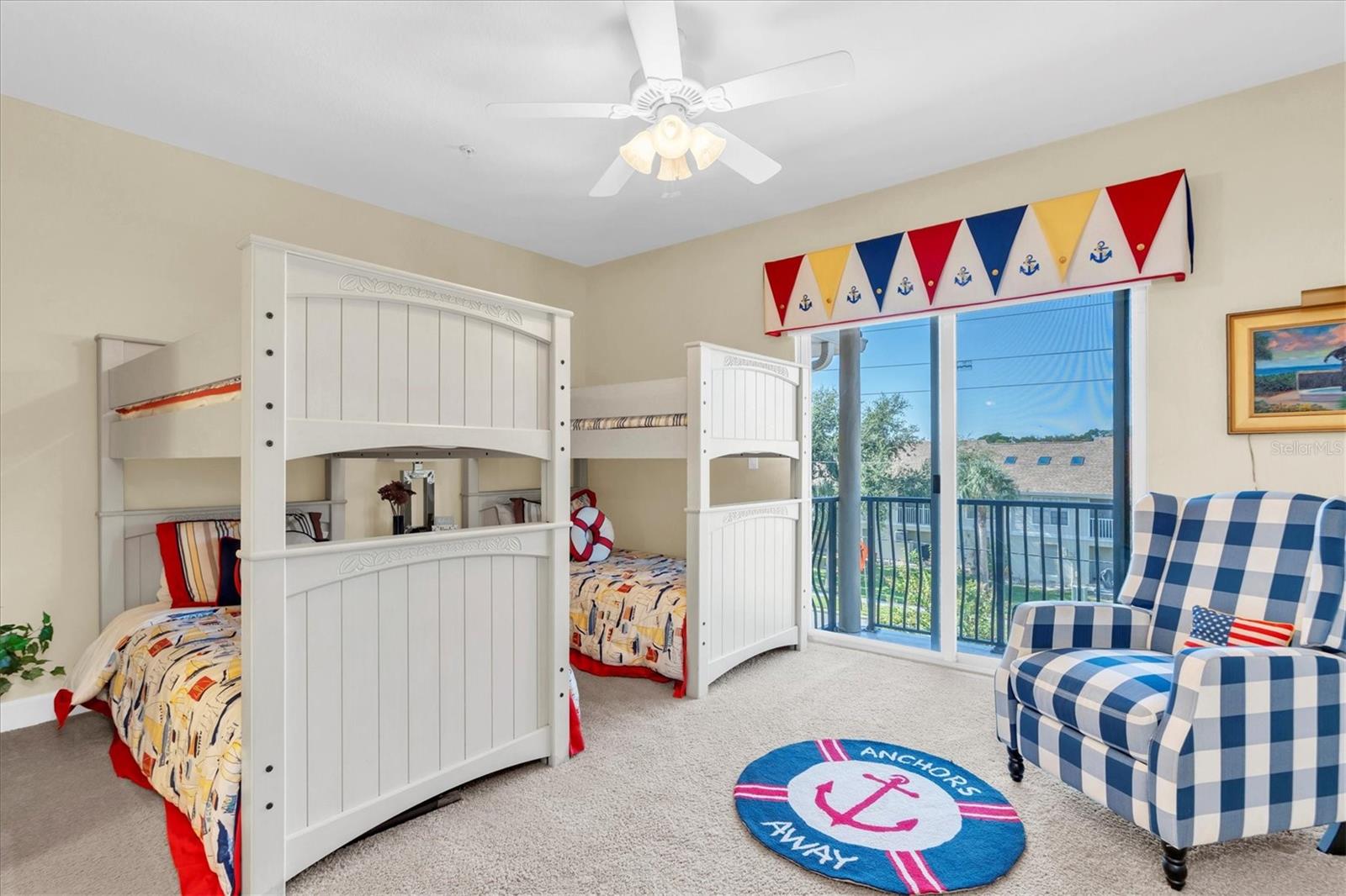 Image 28 of 42 For 300 Capri Boulevard 6