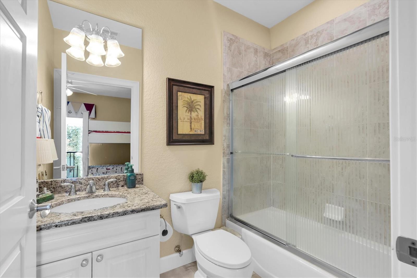 Image 30 of 42 For 300 Capri Boulevard 6