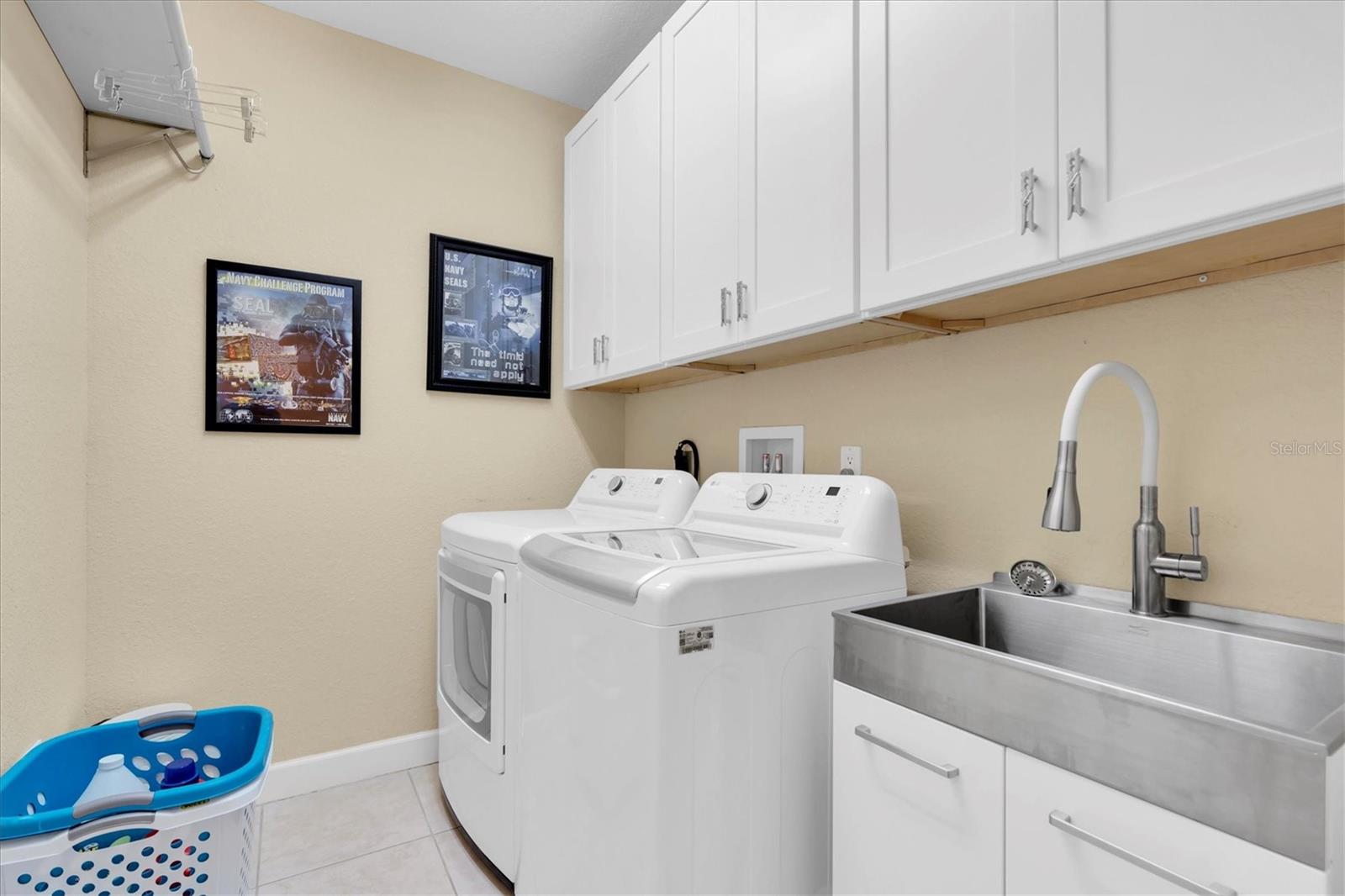 Image 31 of 42 For 300 Capri Boulevard 6