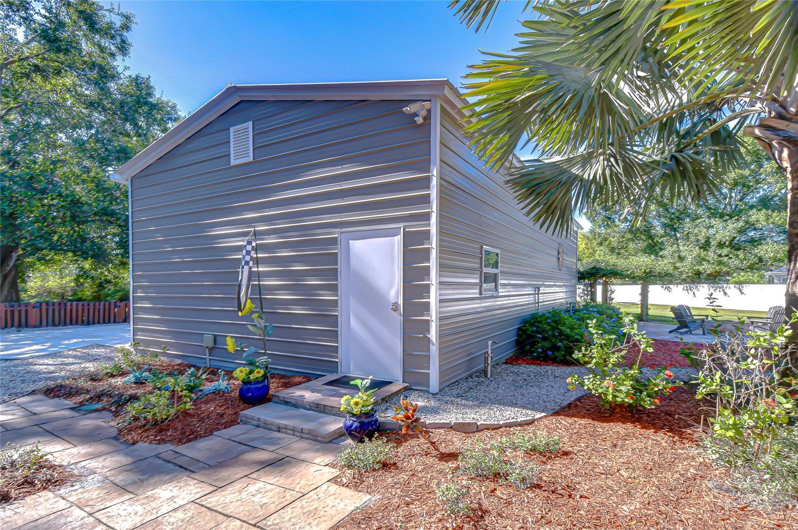 Image 11 of 60 For 15306 Spruson Street