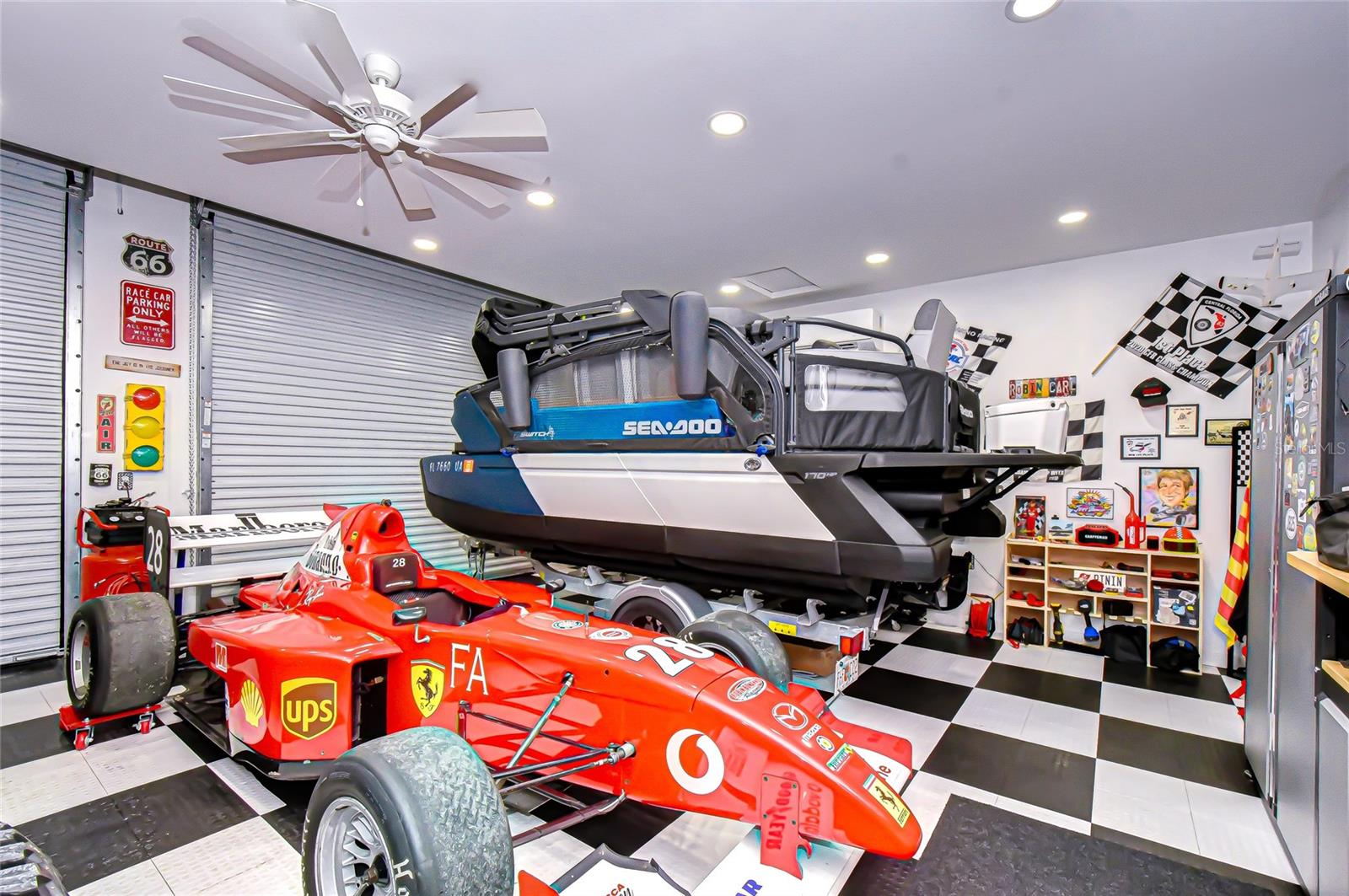 Image 14 of 60 For 15306 Spruson Street