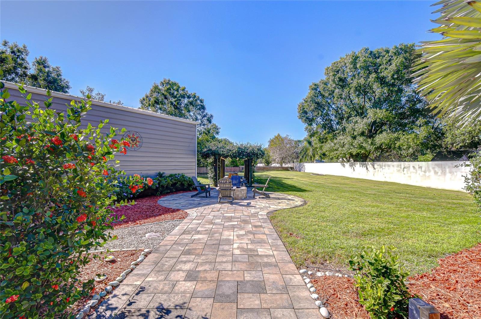 Image 23 of 60 For 15306 Spruson Street