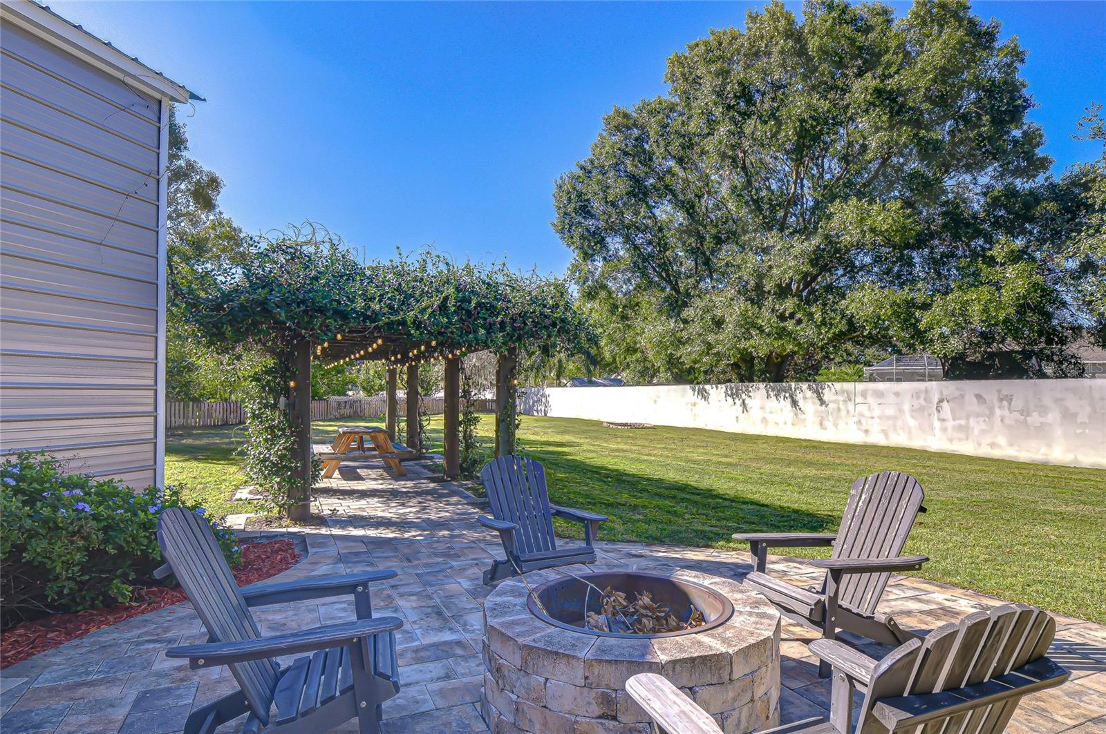 Image 25 of 60 For 15306 Spruson Street