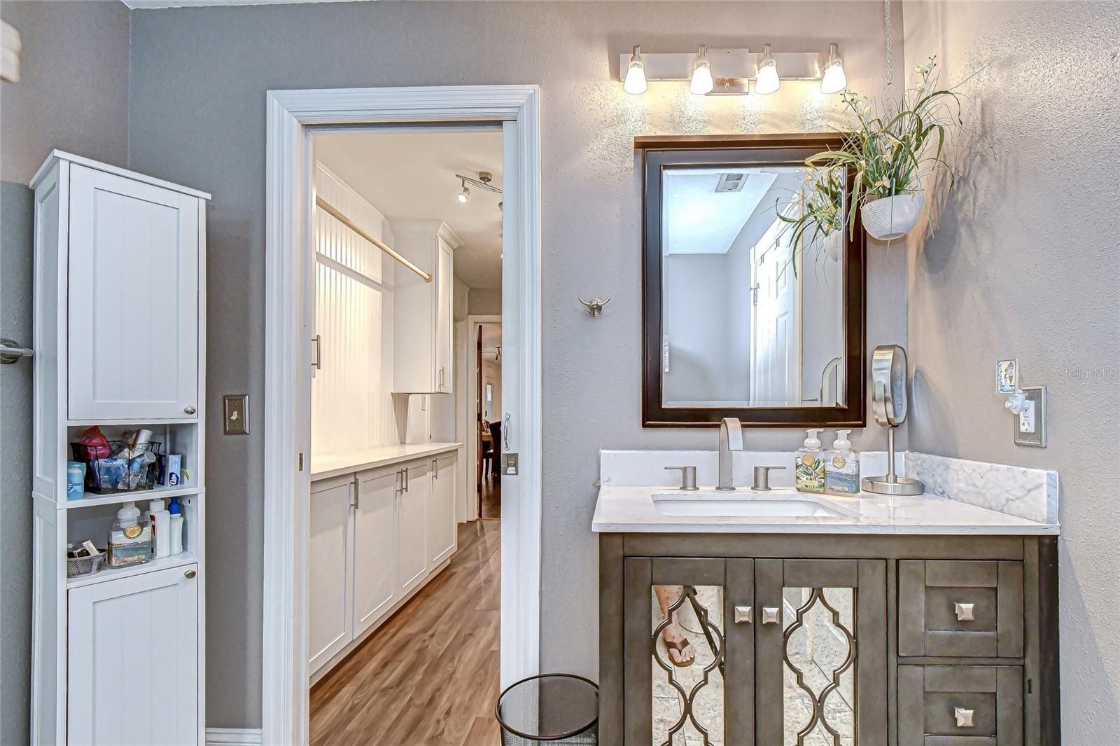 Image 43 of 60 For 15306 Spruson Street