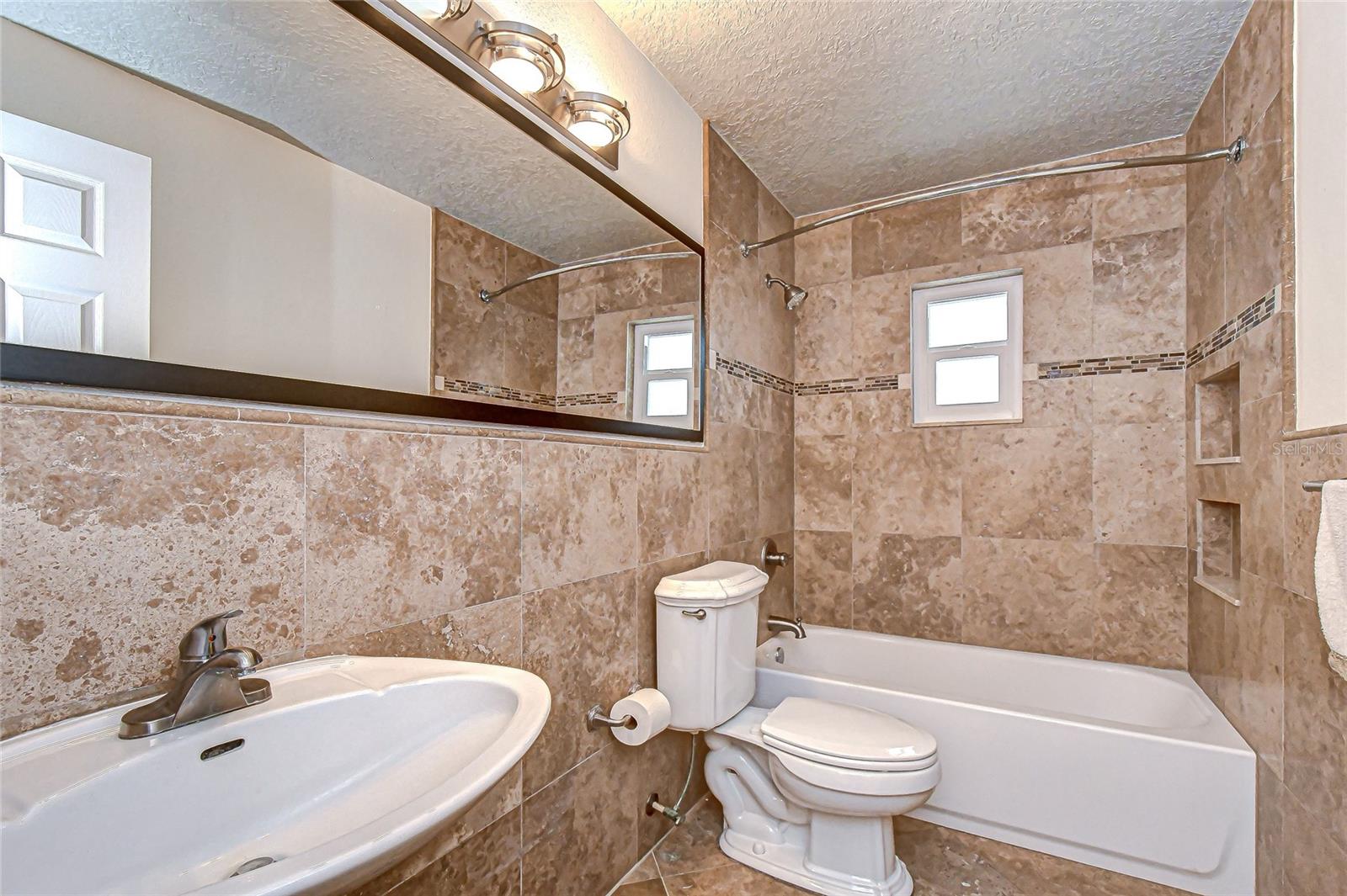 Image 55 of 60 For 15306 Spruson Street