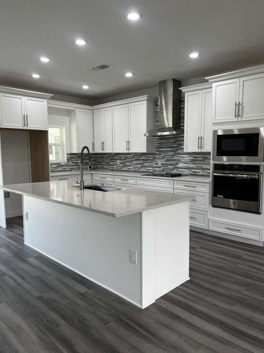 Image 2 of 10 For 32835 Forest Avenue