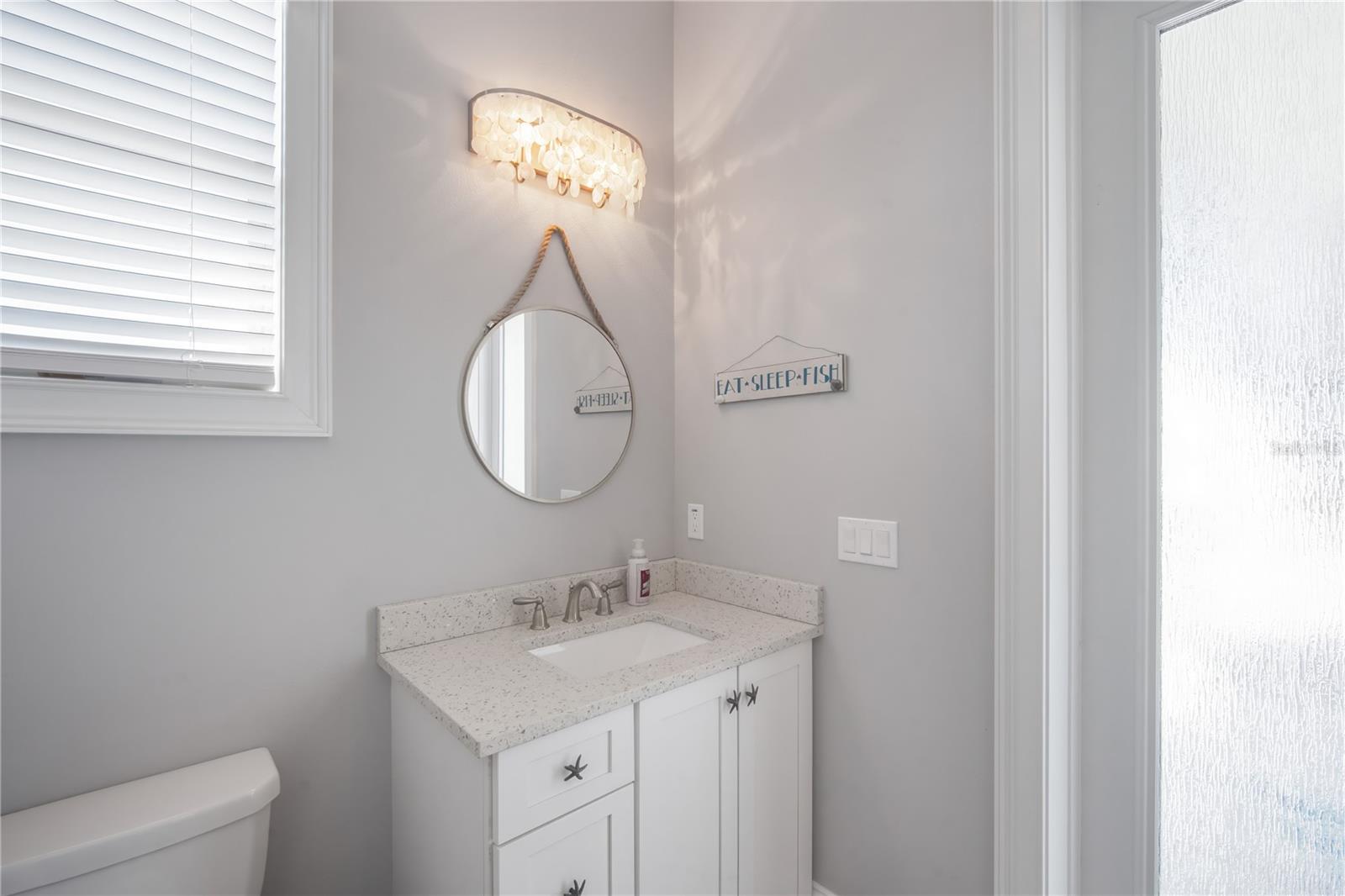 Image 11 of 38 For 718 Pinckney Drive