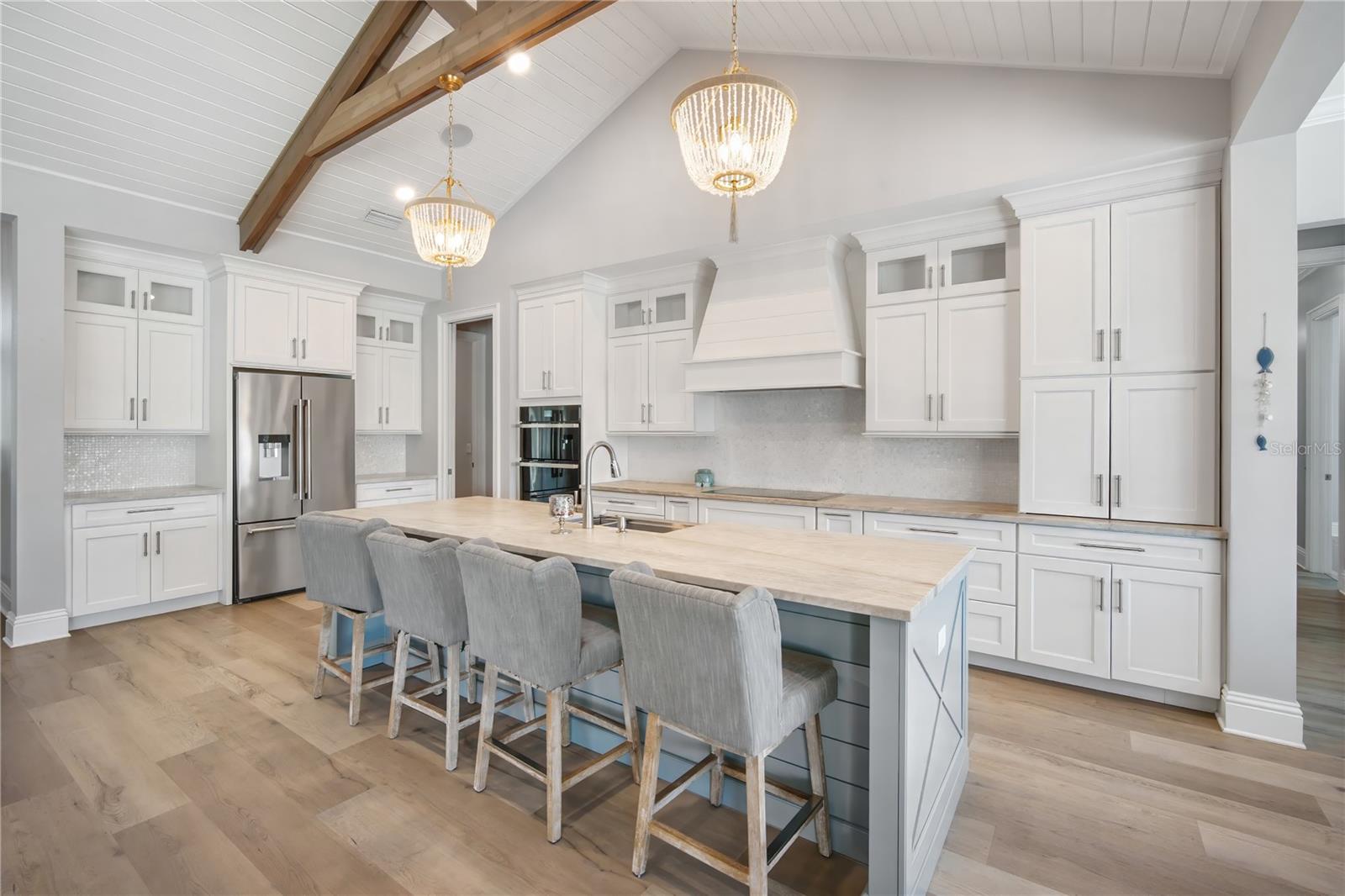 Image 8 of 38 For 718 Pinckney Drive