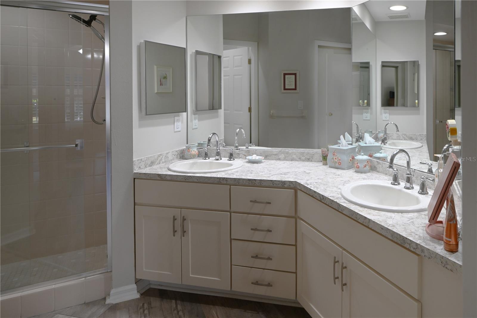 Image 24 of 69 For 11300 Harbor Way 1730