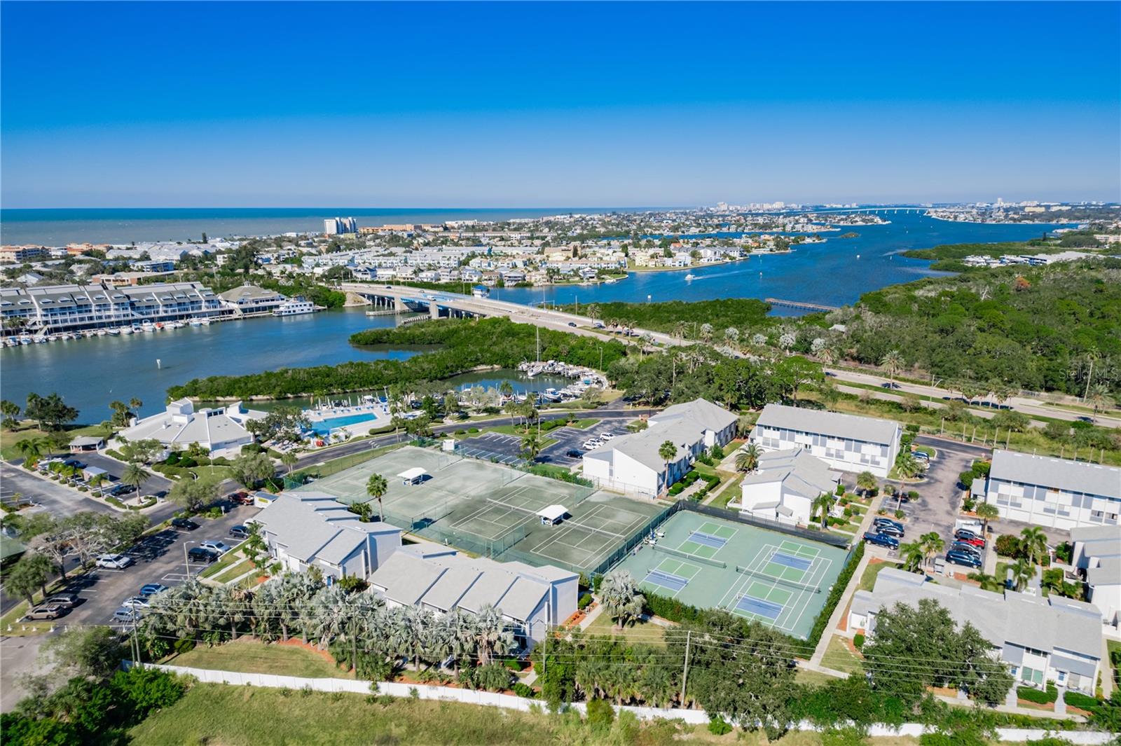 Image 53 of 69 For 11300 Harbor Way 1730