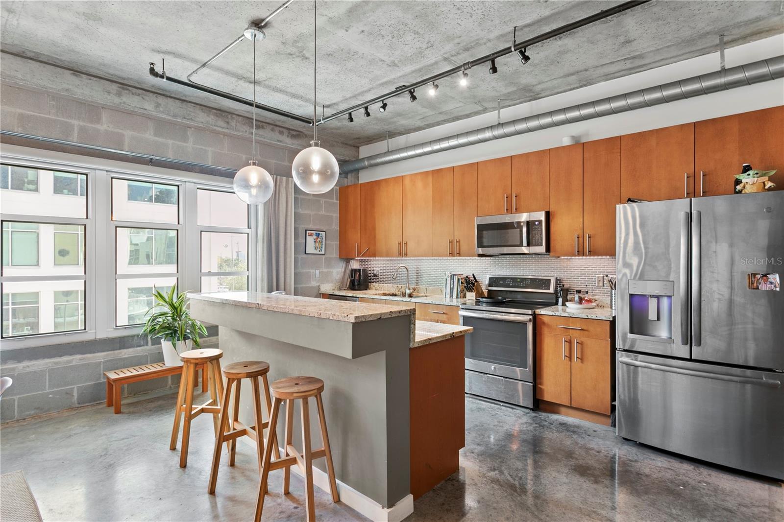 Image 12 of 24 For 1212 Whiting Street 303