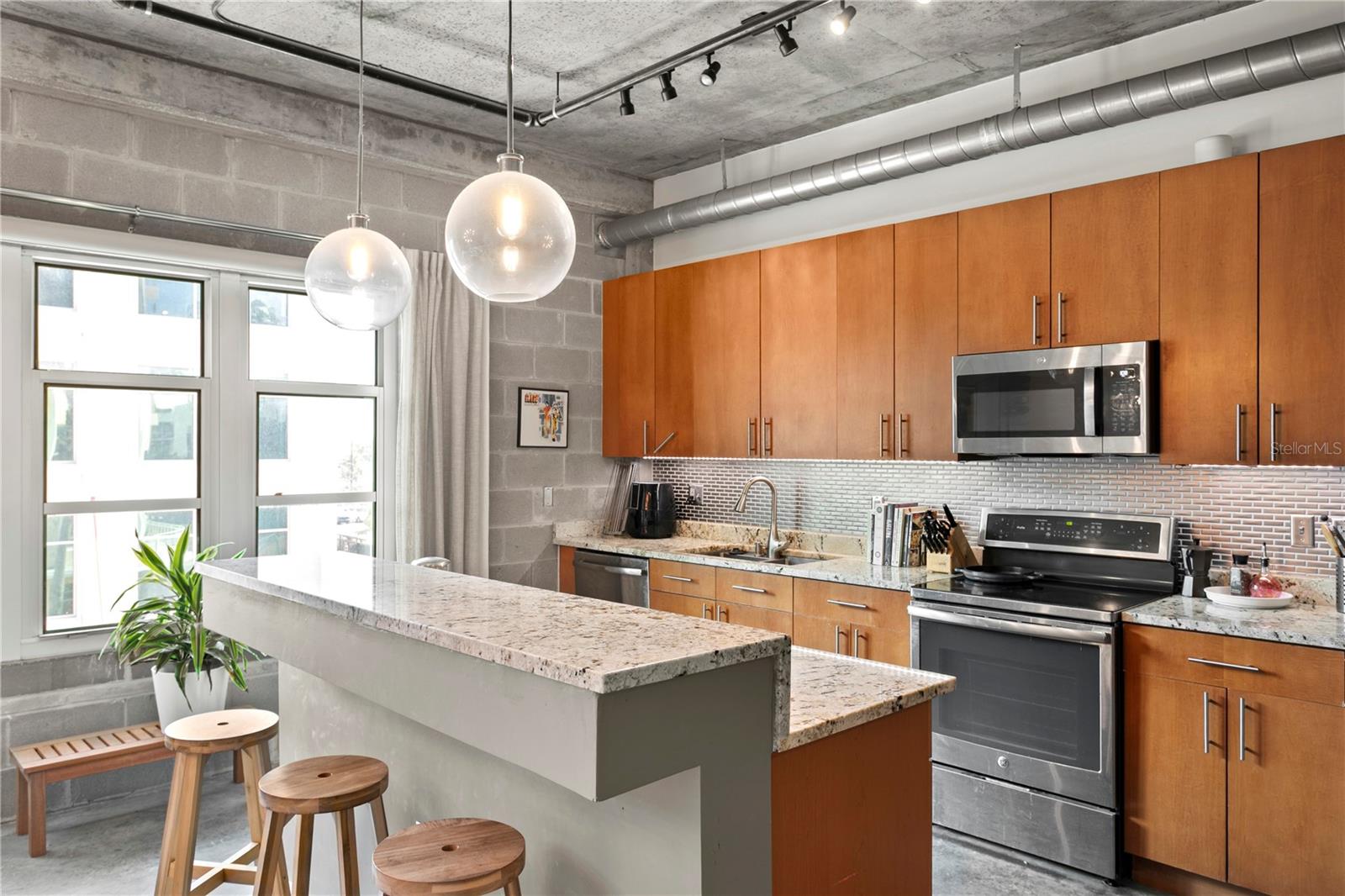 Image 14 of 24 For 1212 Whiting Street 303