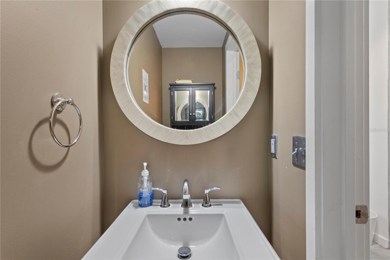 Image 23 of 24 For 1212 Whiting Street 303