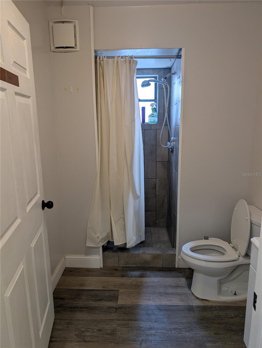 Image 12 of 47 For 6537 116th Avenue