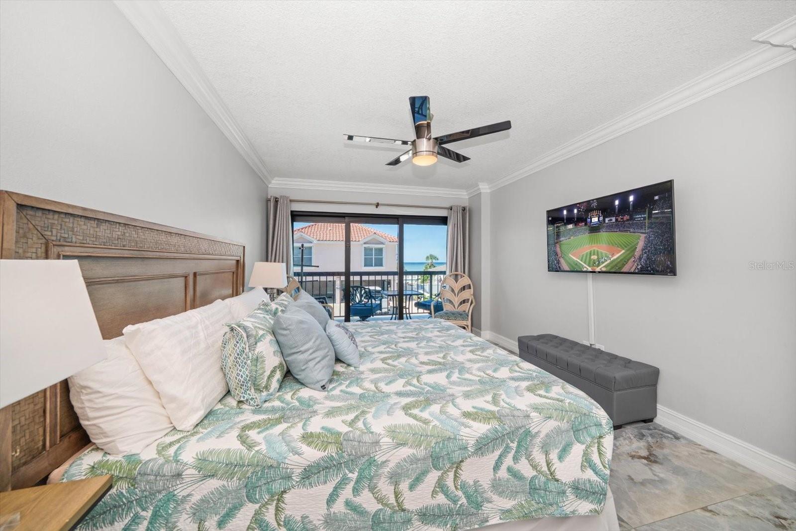 Image 20 of 53 For 1300 Gulf Boulevard 202