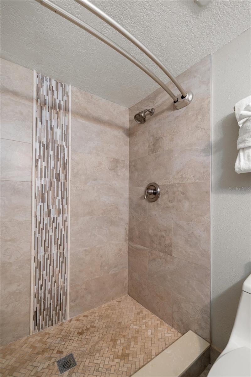 Image 26 of 53 For 1300 Gulf Boulevard 202