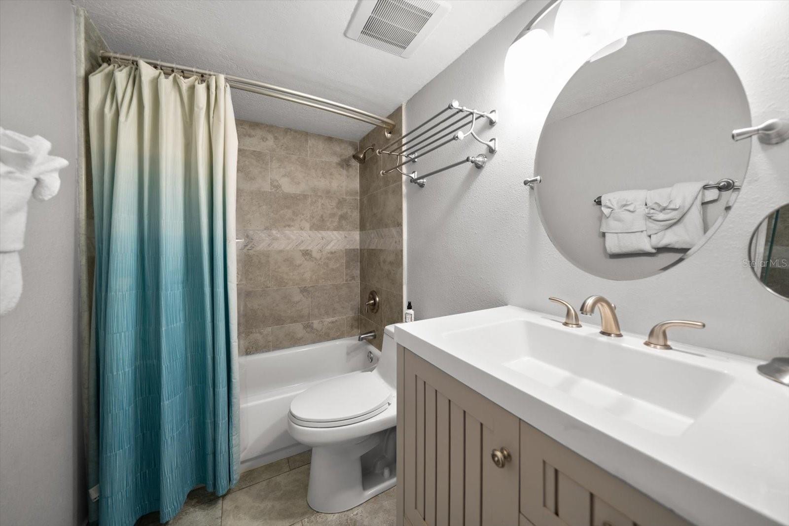 Image 33 of 53 For 1300 Gulf Boulevard 202