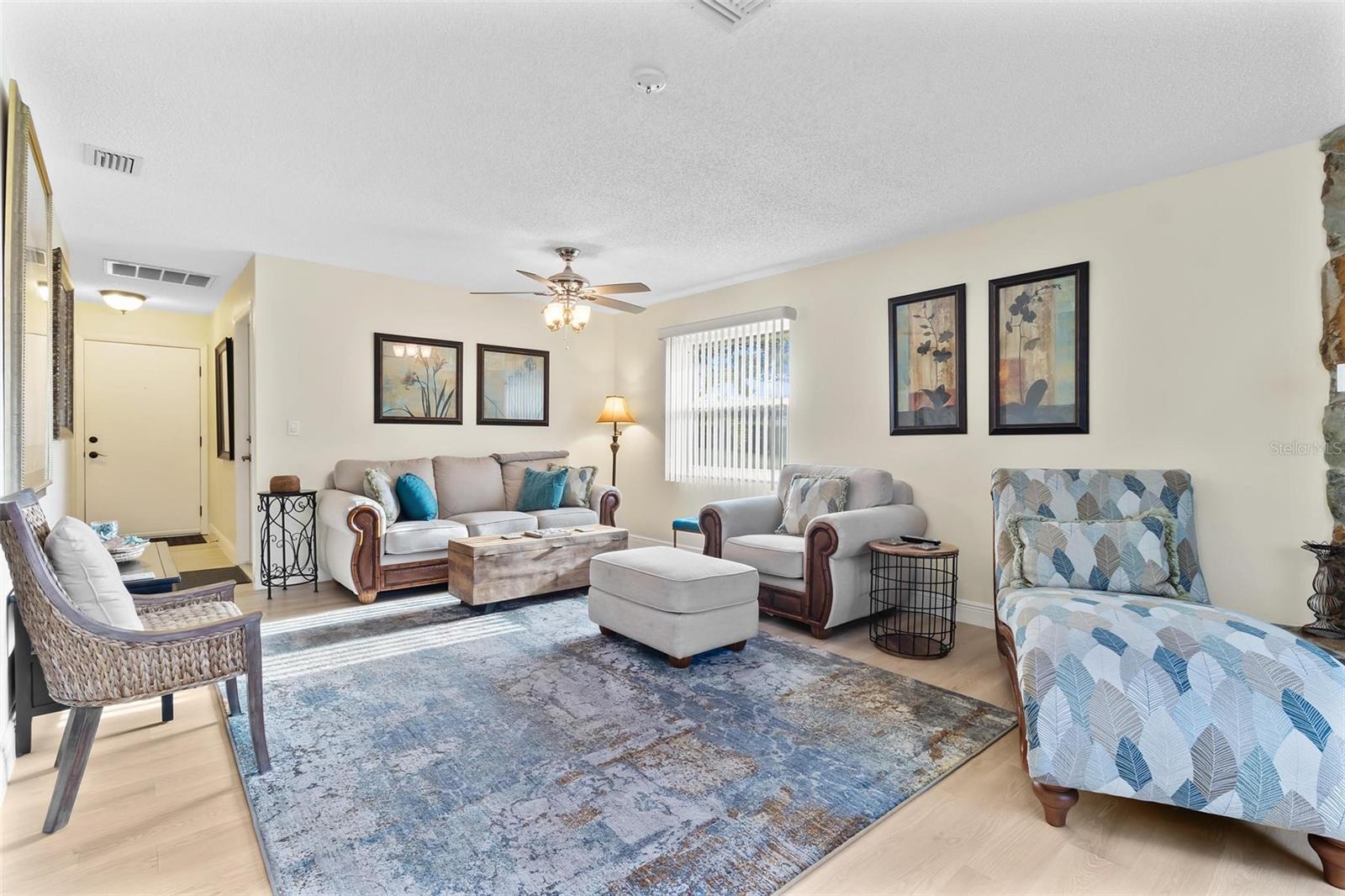 Image 6 of 26 For 3424 Annette Court 64