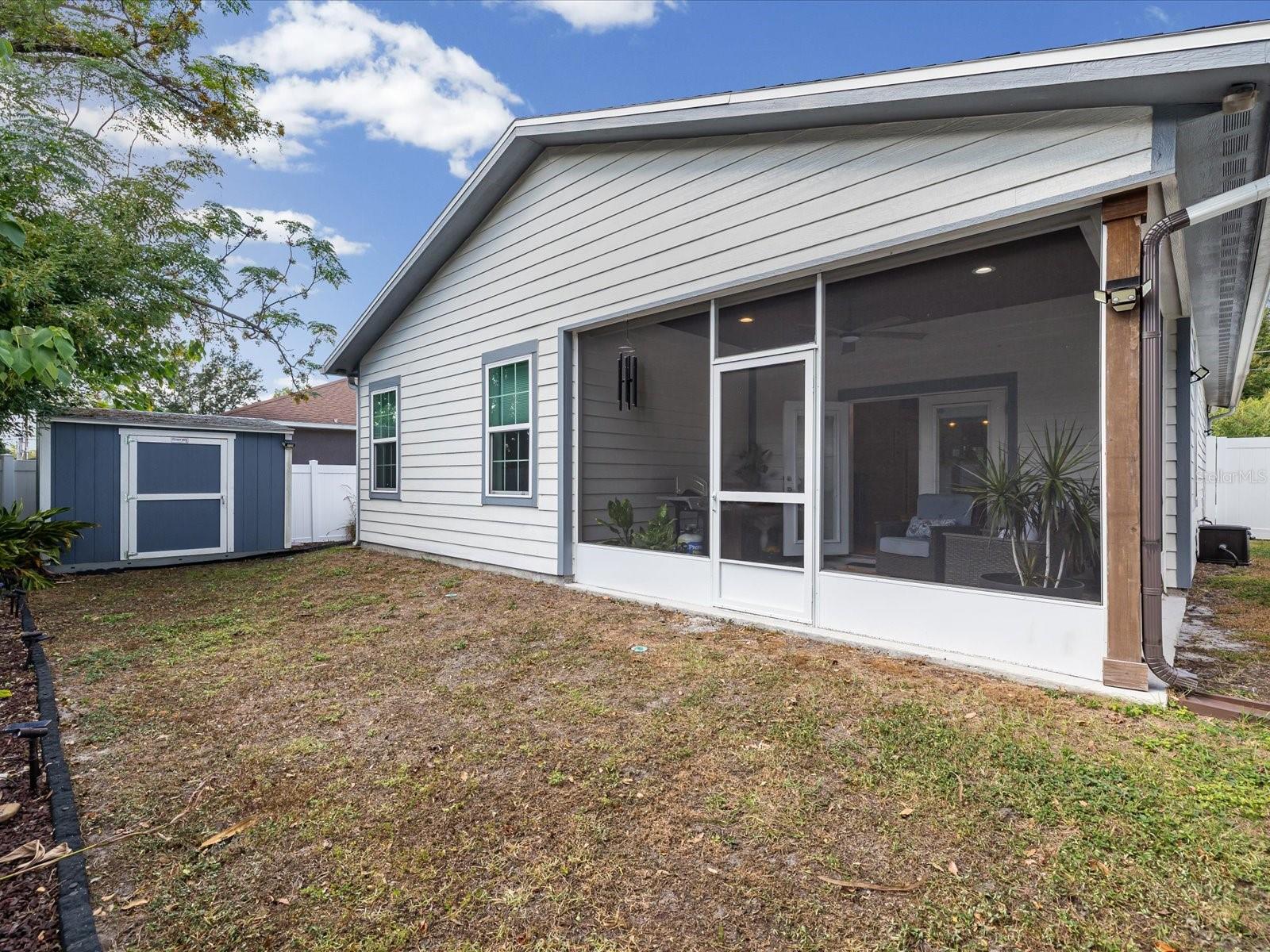 Image 25 of 36 For 1509 Caracas Street