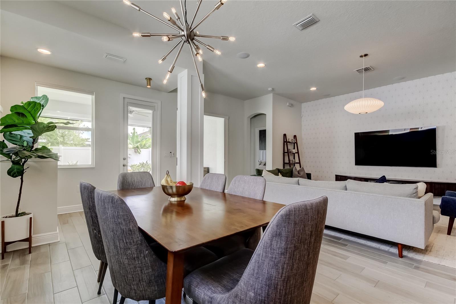 Image 16 of 47 For 2790 Satilla Loop