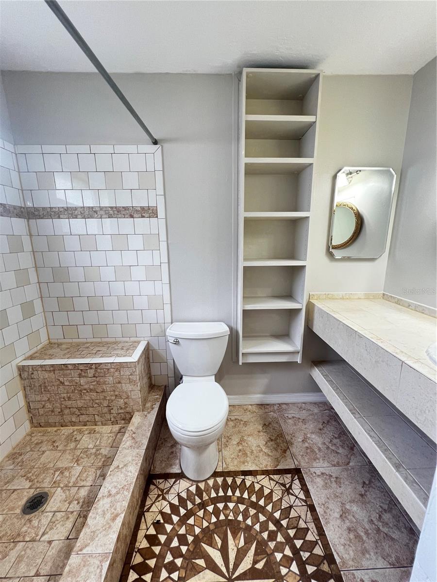 Image 4 of 12 For 7200 Jenner Avenue