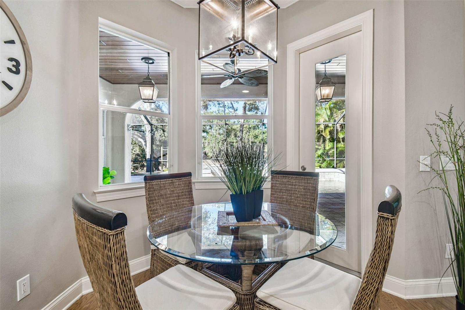 Image 30 of 86 For 1913 Floresta View Drive