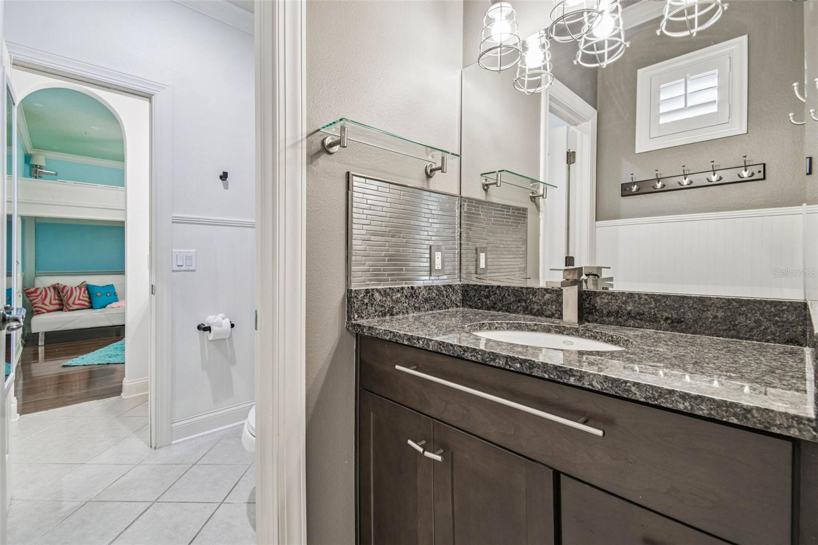 Image 55 of 86 For 1913 Floresta View Drive