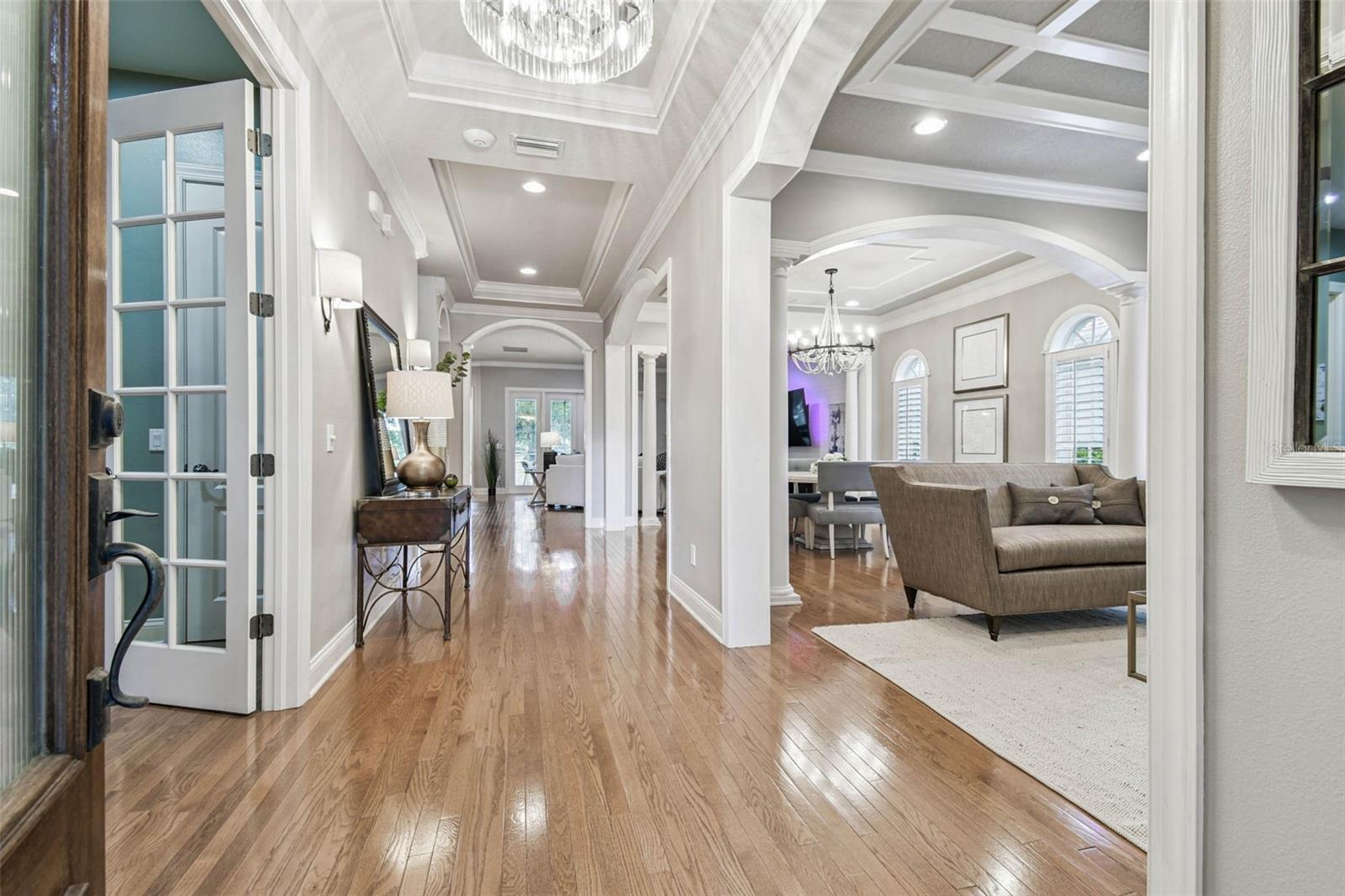 Image 6 of 86 For 1913 Floresta View Drive