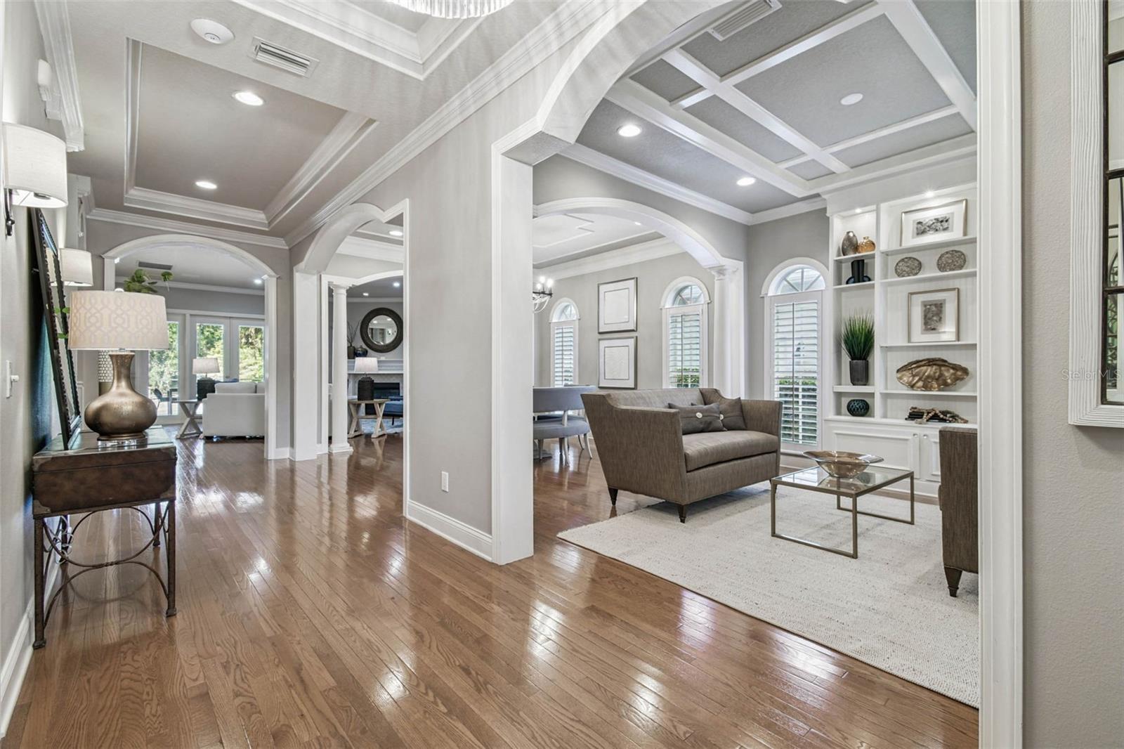 Image 7 of 86 For 1913 Floresta View Drive