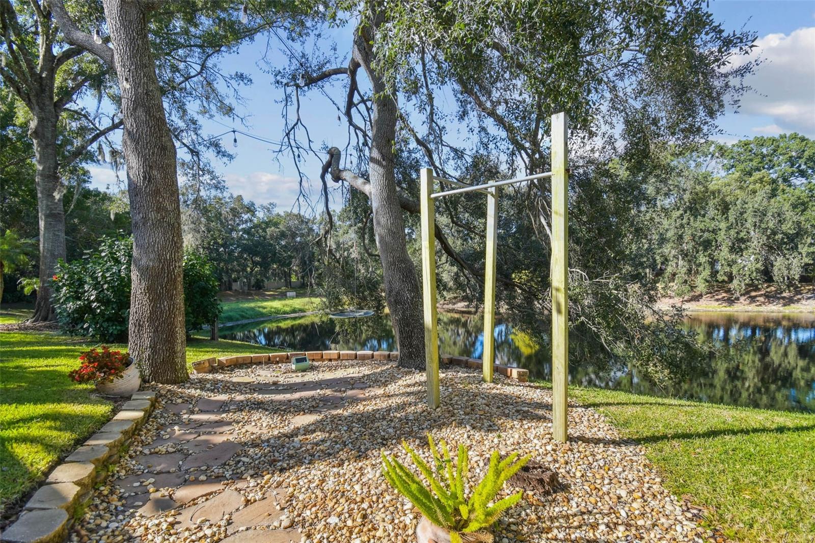 Image 77 of 86 For 1913 Floresta View Drive