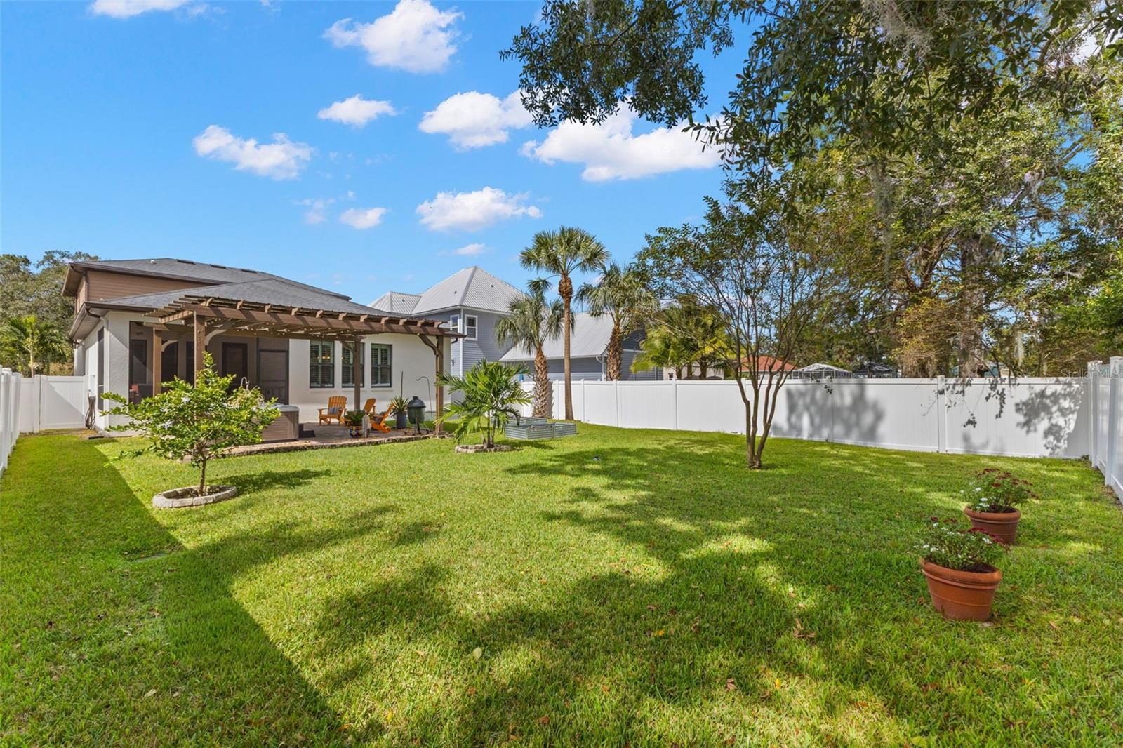 Image 16 of 53 For 503 Park Boulevard