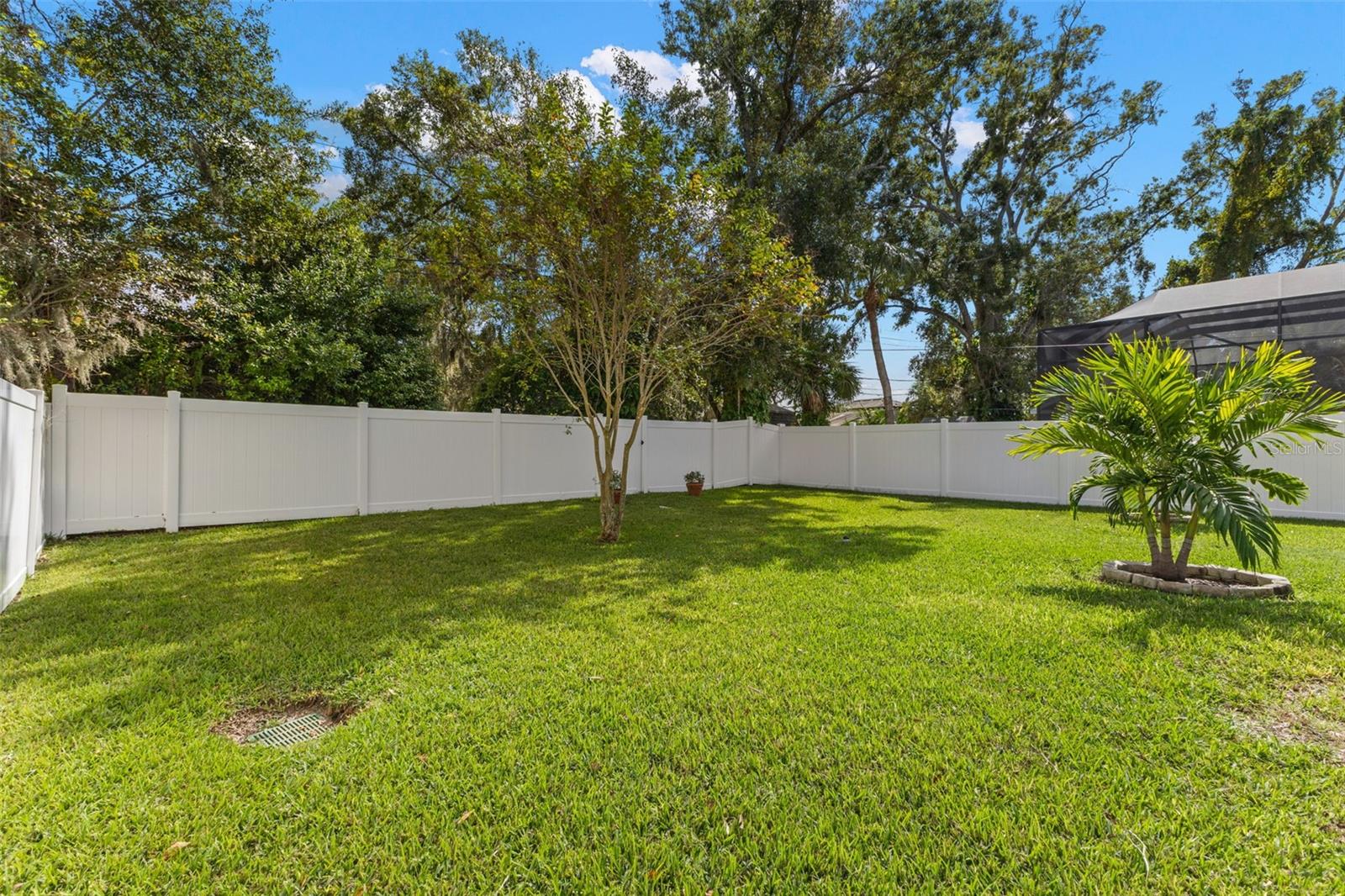 Image 17 of 53 For 503 Park Boulevard