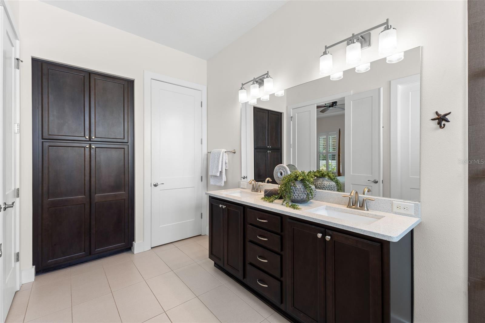 Image 22 of 53 For 503 Park Boulevard