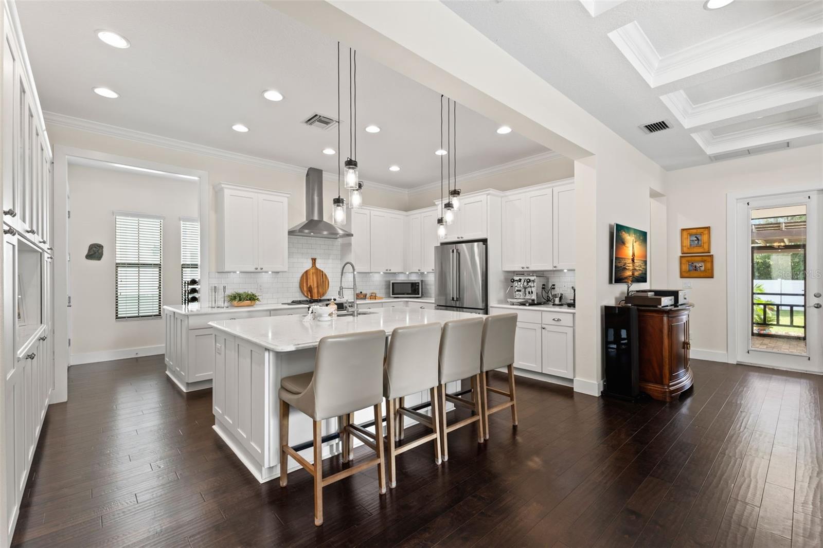 Image 8 of 53 For 503 Park Boulevard