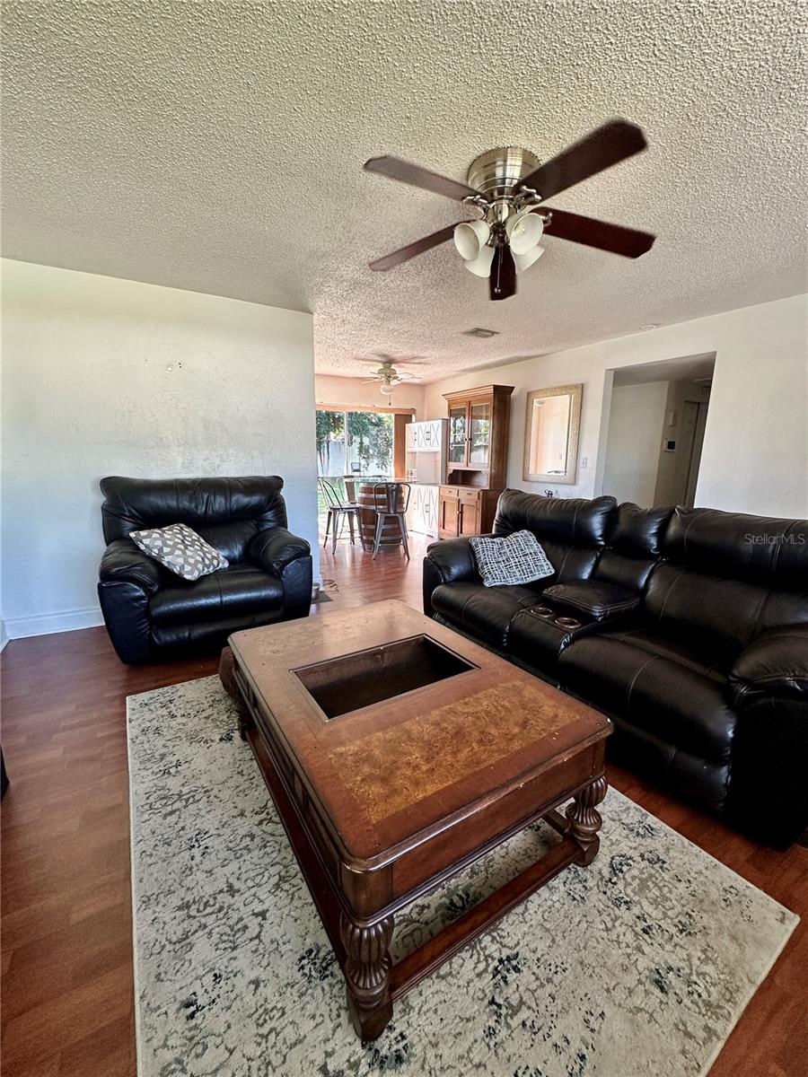 Image 10 of 30 For 3673 Searobin Drive Se