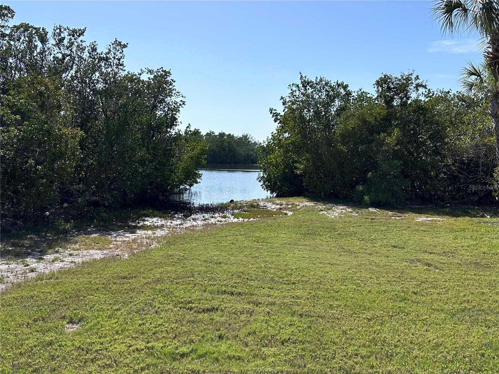 Image 42 of 72 For 5400 Park Street N 209