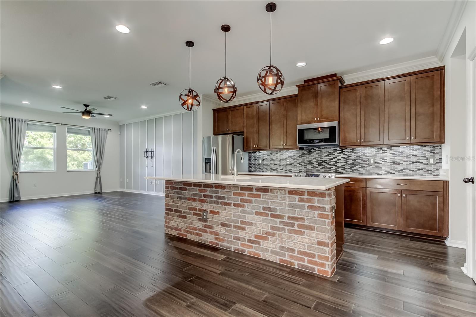 Image 4 of 55 For 12315 Bayou Flats Lane