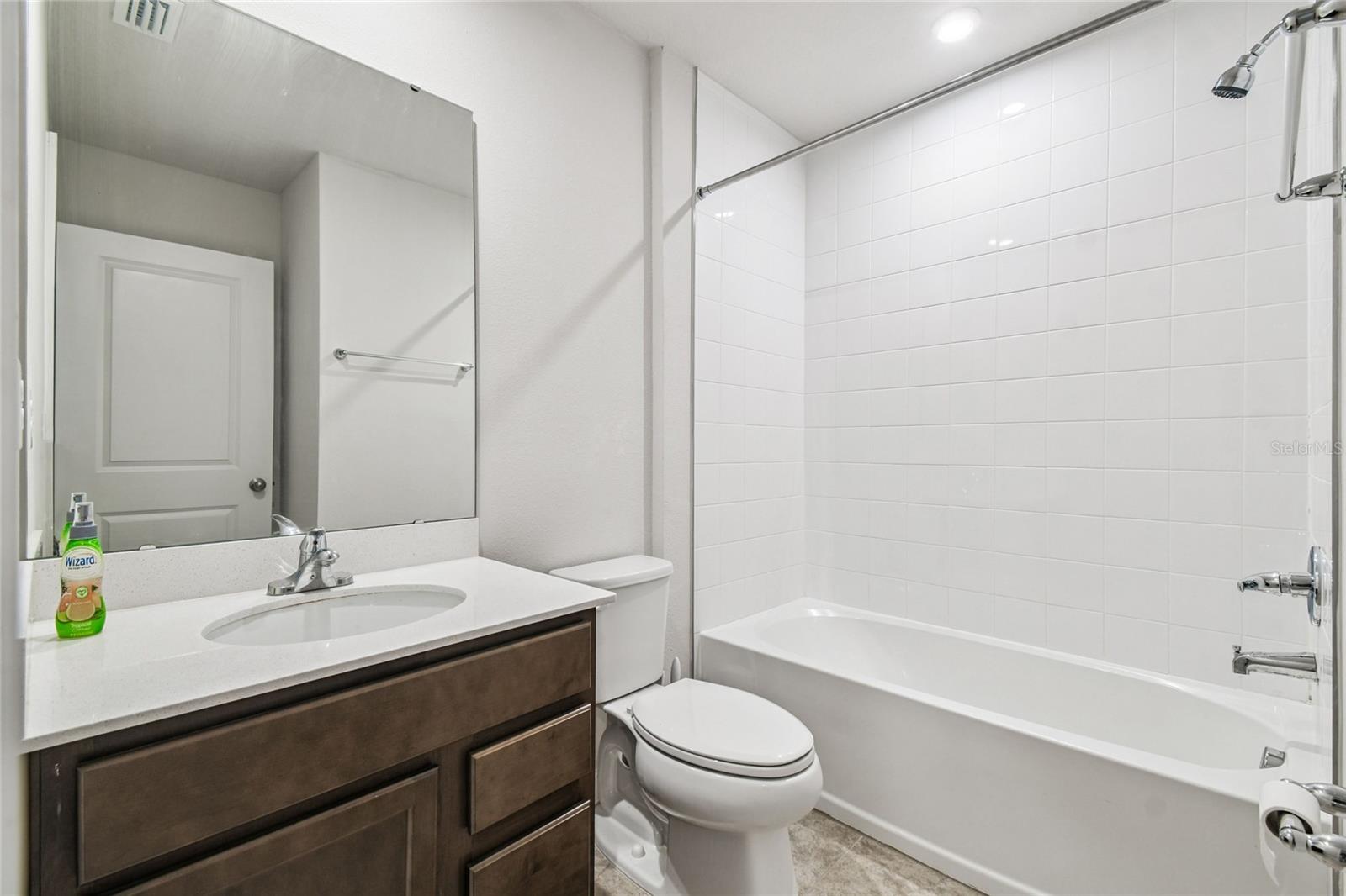 Image 23 of 54 For 3048 Victoria Inlet Drive