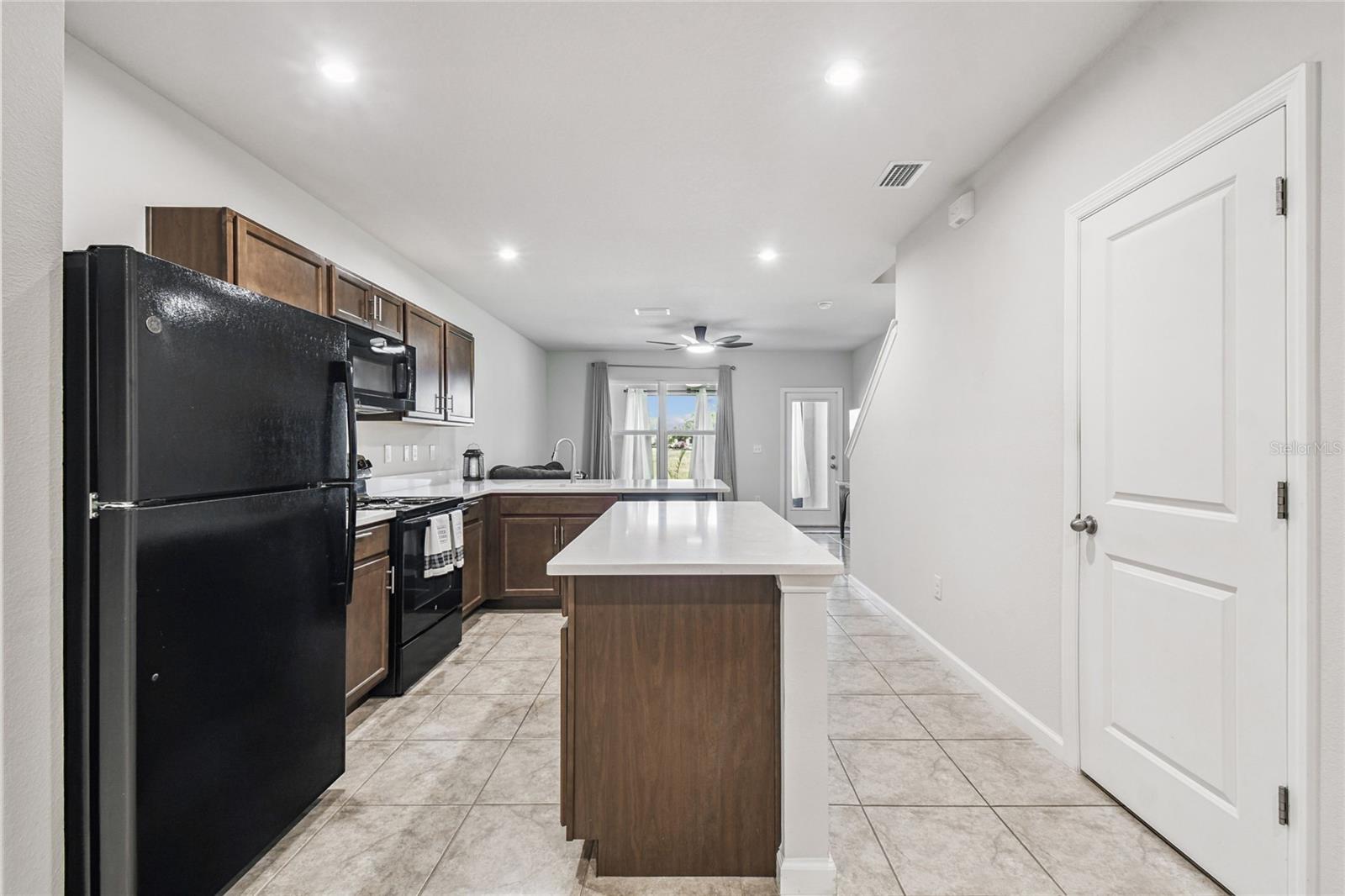 Image 7 of 54 For 3048 Victoria Inlet Drive