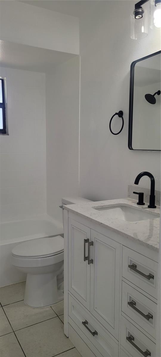 Image 11 of 27 For 2461 Dryer Avenue