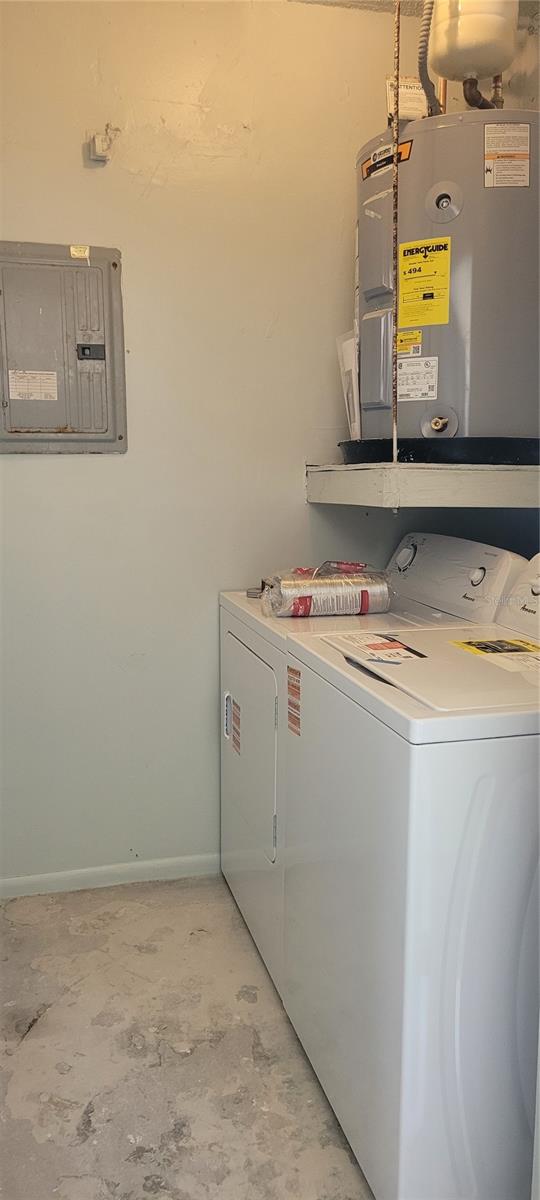 Image 12 of 27 For 2461 Dryer Avenue