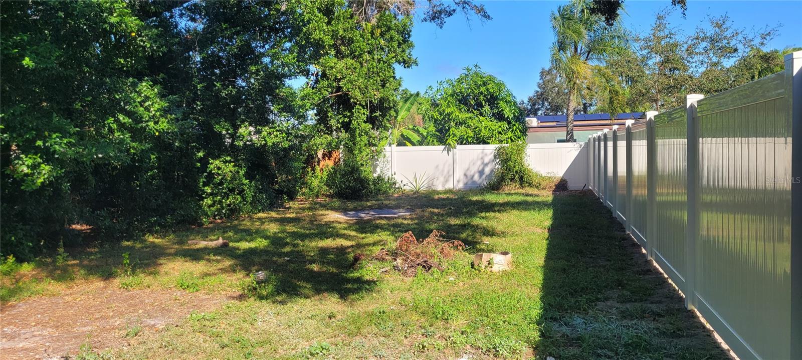 Image 13 of 27 For 2461 Dryer Avenue